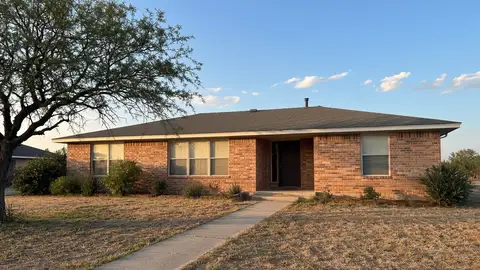 Lubbock brick ranch house